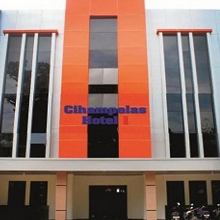Hotel Cihampelas 1 Μπαντούνγκ Εξωτερικό φωτογραφία