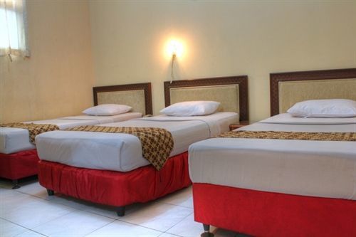 Hotel Cihampelas 1 Μπαντούνγκ Εξωτερικό φωτογραφία