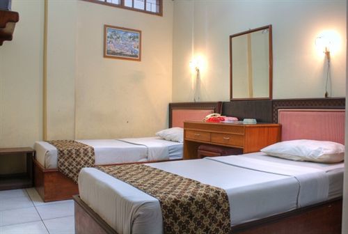 Hotel Cihampelas 1 Μπαντούνγκ Εξωτερικό φωτογραφία