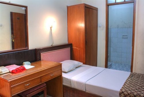 Hotel Cihampelas 1 Μπαντούνγκ Εξωτερικό φωτογραφία